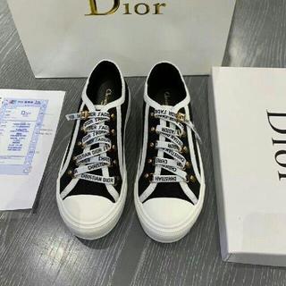 Dior - DIOR スニーカーの通販｜ラクマ