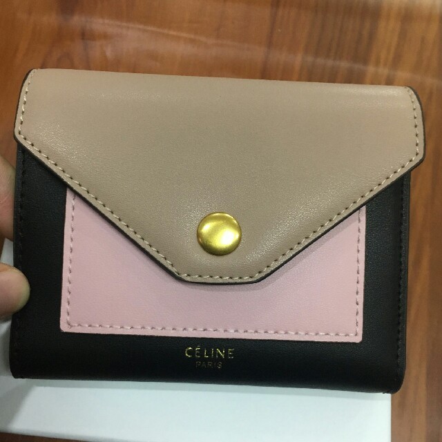 ナイキシャネルバッグスーパーコピー,celine-CELINEセリーヌ　折り財布の通販by章一WA'sshop｜セリーヌならラクマ