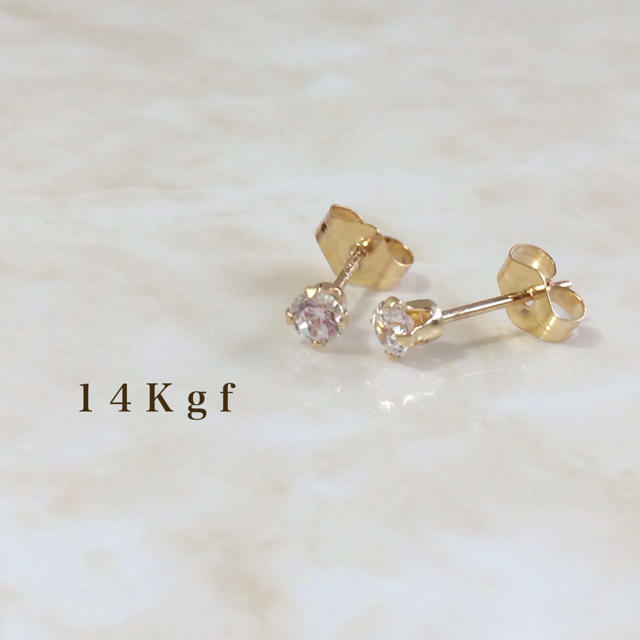 agete(アガット)の14kgf 一粒ダイヤCZピアス／一粒ダイヤピアス ジルコニア 3ミリ レディースのアクセサリー(ピアス)の商品写真