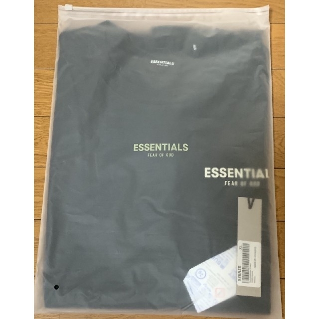 シャルズボ FOG Essentials Boxy Photo Series Tシャツ XLの通販 by いわらい's shop｜ラクマ カテゴリ
