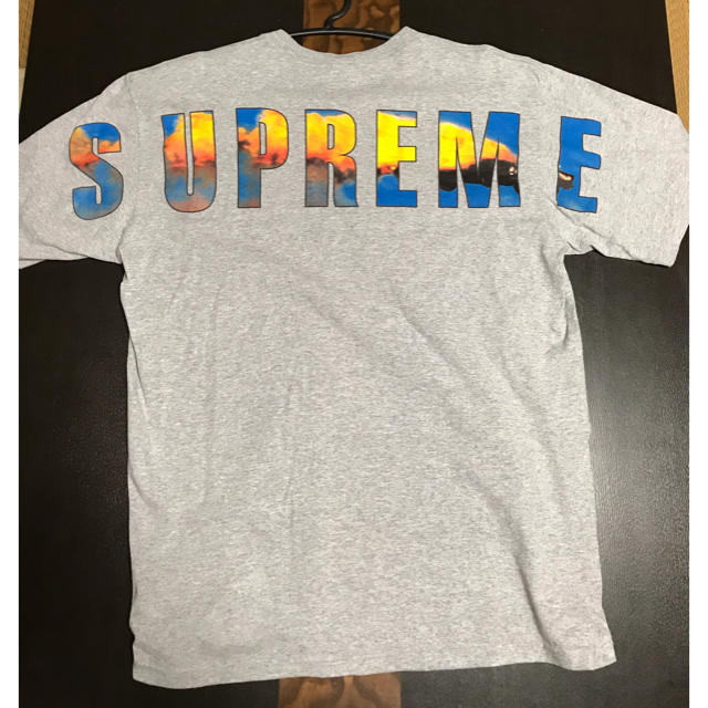 Supreme(シュプリーム)のシュプリームTシャツ メンズのトップス(Tシャツ/カットソー(半袖/袖なし))の商品写真