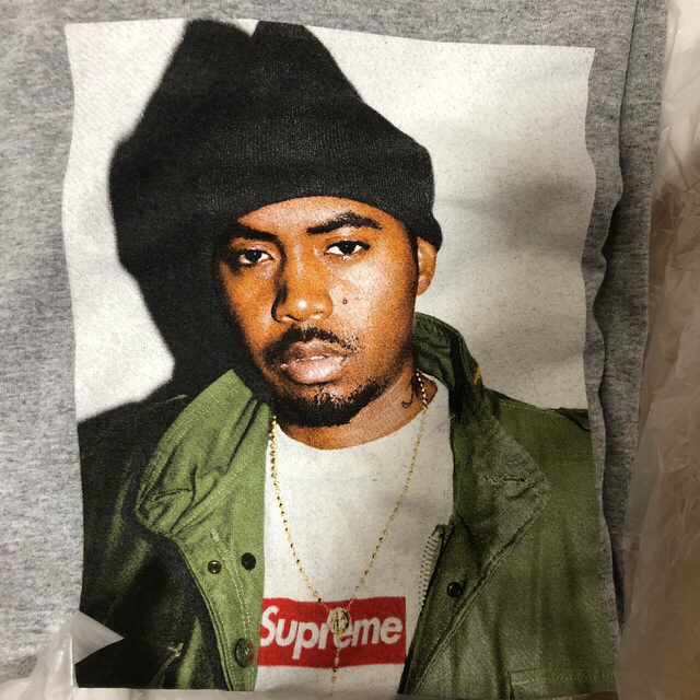 supreme nas  Tシャツ