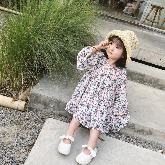 ☆120cm☆ キッズ ワンピース ホワイト 新品 キッズ/ベビー/マタニティのキッズ服女の子用(90cm~)(ワンピース)の商品写真