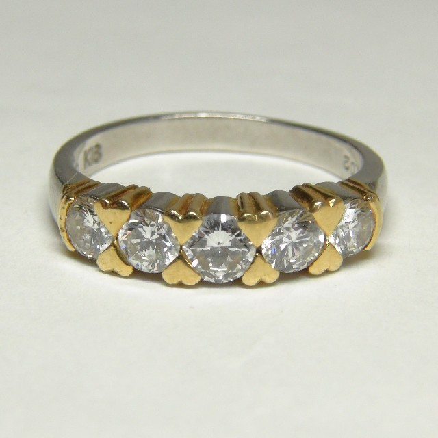 ダイヤモンドリング プラチナ K18 レディースのアクセサリー(リング(指輪))の商品写真