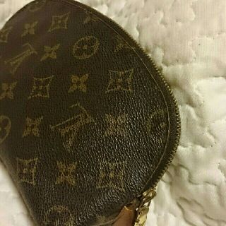 ルイヴィトン(LOUIS VUITTON)のルイヴィトンの化粧ポーチ？(ポーチ)