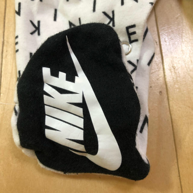 NIKE(ナイキ)のRURU様専用 ナイキ ベビー キッズ ロンパース キッズ/ベビー/マタニティのベビー服(~85cm)(ロンパース)の商品写真