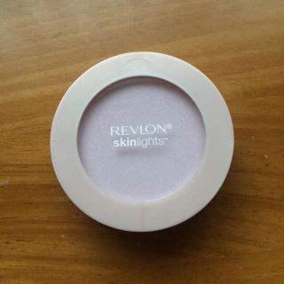 レブロン(REVLON)のREVLON プレストパウダー(フェイスパウダー)