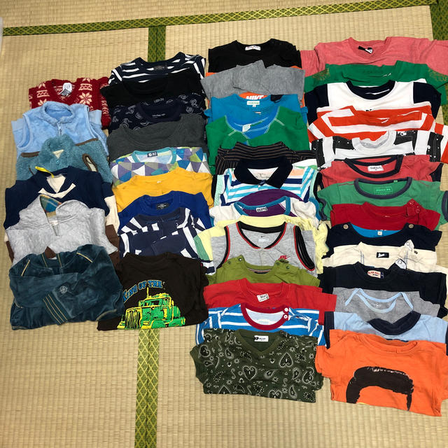 babyGAP(ベビーギャップ)の男の子 まとめ売り 上 キッズ/ベビー/マタニティのキッズ服男の子用(90cm~)(Tシャツ/カットソー)の商品写真