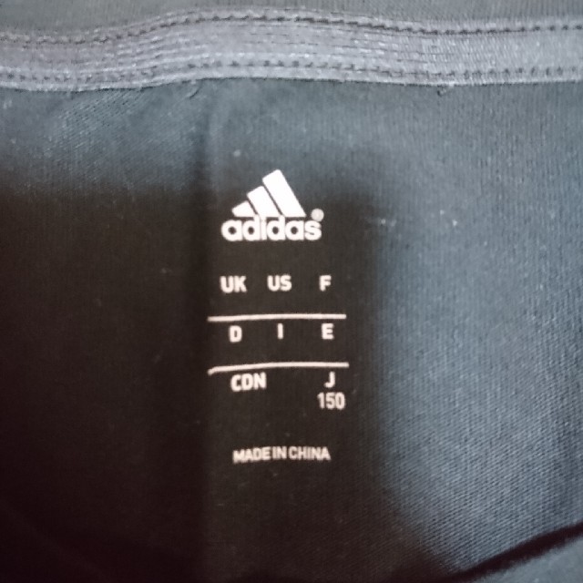 adidas(アディダス)のadidas キッズTシャツ 150cm キッズ/ベビー/マタニティのキッズ服女の子用(90cm~)(Tシャツ/カットソー)の商品写真