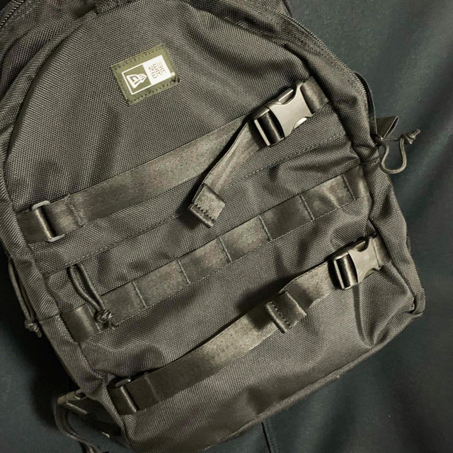 NEWERA バックパック 35L