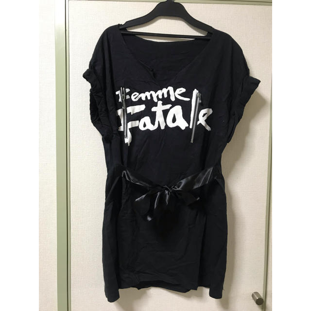 Verybrain(ベリーブレイン)のdaughter カンナビス Tシャツ ワンピース メンズのトップス(Tシャツ/カットソー(半袖/袖なし))の商品写真