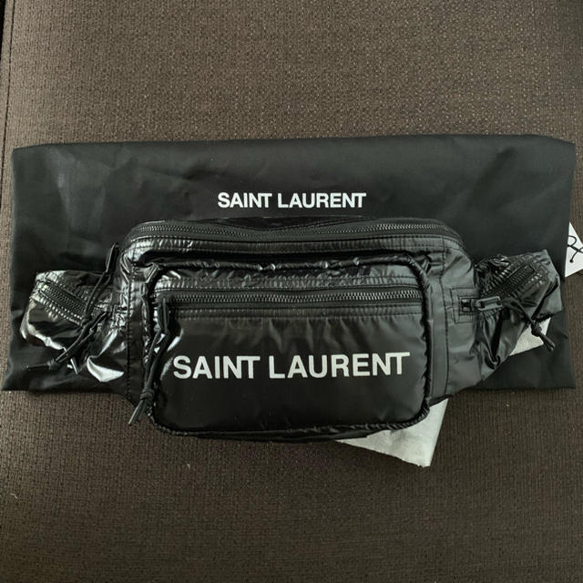 Saint Laurent(サンローラン)のサンローラン ボディバッグ 2019新作 即発送可能 確実正規品 メンズのバッグ(ショルダーバッグ)の商品写真