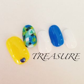 ♡フラワーカモフラージュnail♡ コスメ/美容のネイル(つけ爪/ネイルチップ)の商品写真