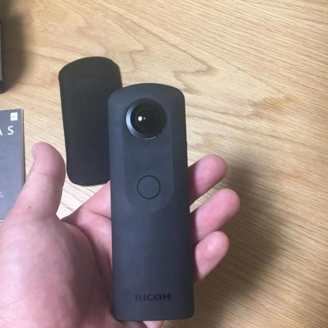 RICOH(リコー)のRICOH theta s スマホ/家電/カメラのカメラ(その他)の商品写真