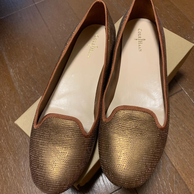 Cole Haan(コールハーン)のコールハーンフラットシューズ レディースの靴/シューズ(ローファー/革靴)の商品写真