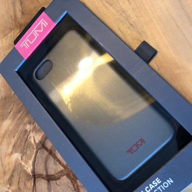 TUMI(トゥミ)のiPhone 7/8ケース TUMI Protection Case メタル スマホ/家電/カメラのスマホアクセサリー(iPhoneケース)の商品写真