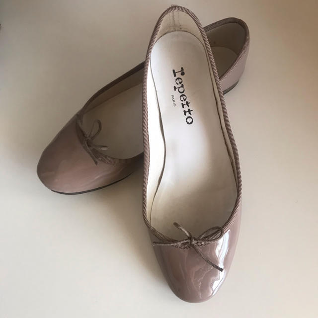 repetto(レペット)のrepetto 38 グレージュ レディースの靴/シューズ(ハイヒール/パンプス)の商品写真