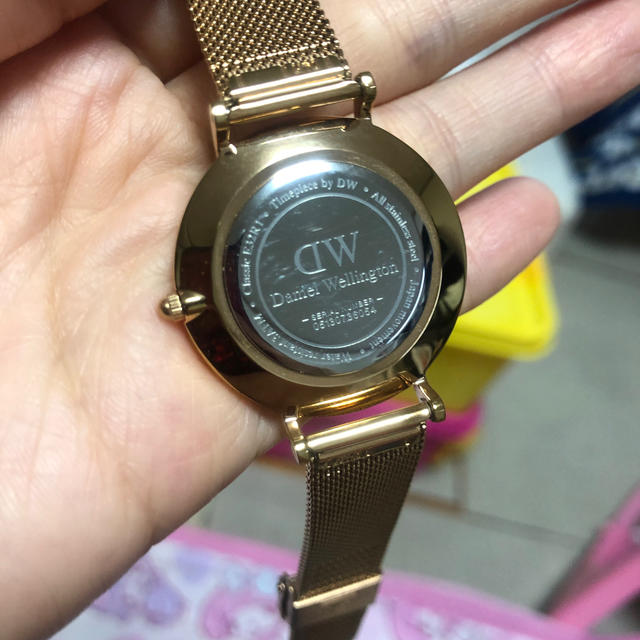 daniel wellington E32R1 ゴールド 1