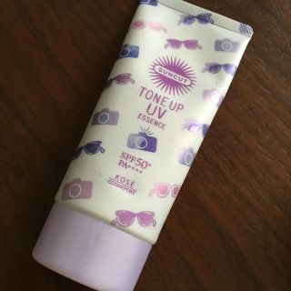 コーセーコスメポート(KOSE COSMEPORT)のサンカット トーンアップUVエッセンス(日焼け止め/サンオイル)