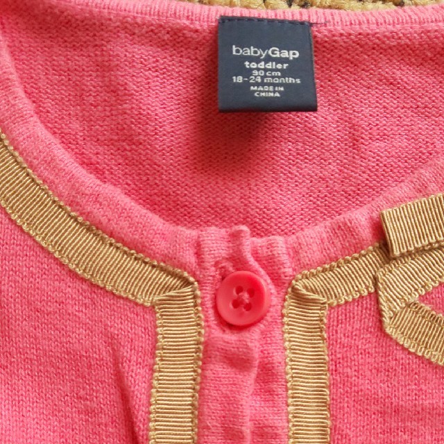 babyGAP(ベビーギャップ)のbaby GAP 90㎝ カーディガン ピンク 長袖 キッズ/ベビー/マタニティのキッズ服女の子用(90cm~)(カーディガン)の商品写真