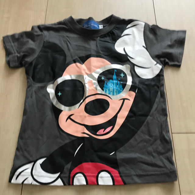 Disney(ディズニー)のミッキーTシャツ キッズ 男の子 100 キッズ/ベビー/マタニティのキッズ服男の子用(90cm~)(Tシャツ/カットソー)の商品写真