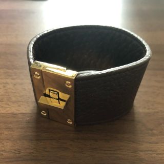 chaikim - チャイキム バングルの通販 by R shop|チャイキムならラクマ チャイキム CHAI KIM☆太バングル