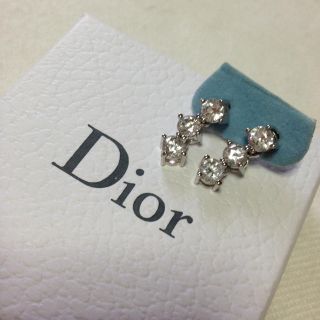 クリスチャンディオール(Christian Dior)のDior♡三連ストーンピアス(ピアス)