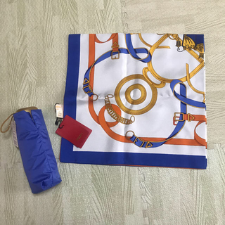 折りたたみ傘とスカーフのセット(バンダナ/スカーフ)