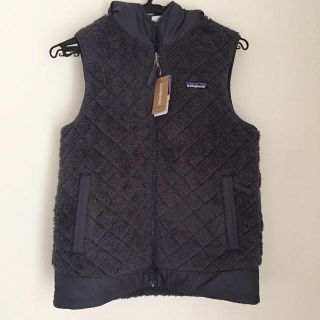 パタゴニア(patagonia)のパタゴニア ウィメンズ・ロス・ガトス・フーデッド・ベスト リバーシブルベスト(ベスト/ジレ)