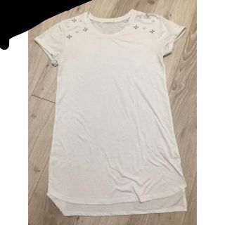 ジーユー(GU)のビジュー付 Tシャツ(Tシャツ(半袖/袖なし))