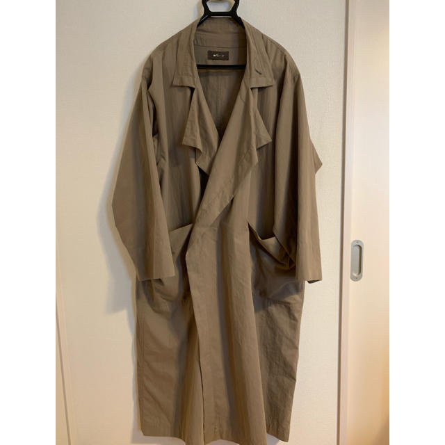 Dulcamara(ドゥルカマラ)のダブルトレンチコート 薄手 メンズのジャケット/アウター(トレンチコート)の商品写真