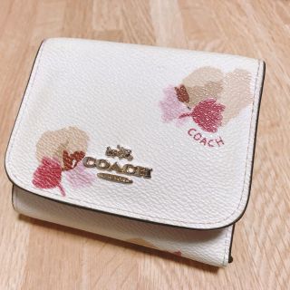 新品★COACH（コーチ）2020年春夏新作 三つ折り財布 フラワー