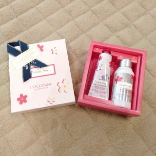 ロクシタン(L'OCCITANE)の貝殻○様専用(ハンドクリーム)