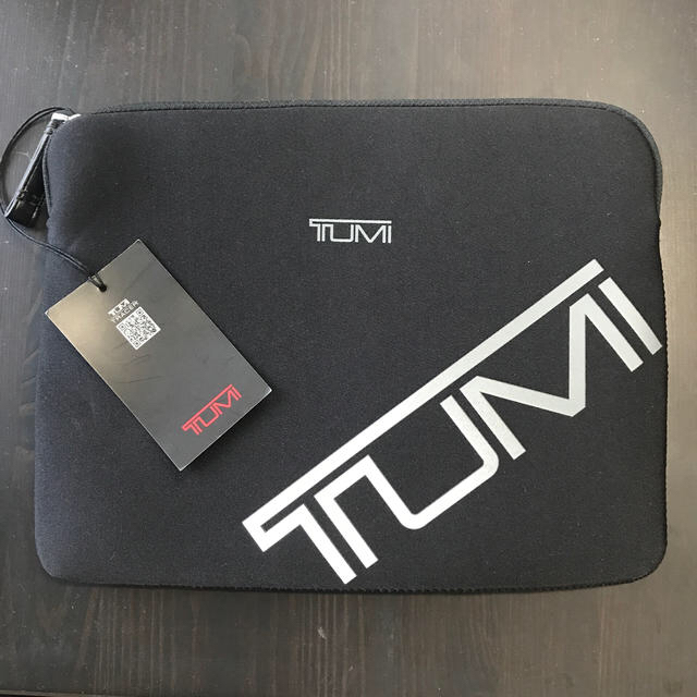 TUMI - iPadケース TUMI 新品未使用の通販 by tubest52's shop｜トゥミならラクマ