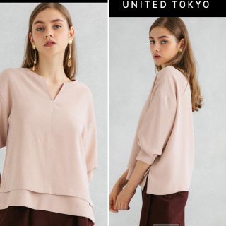 バーニーズニューヨーク(BARNEYS NEW YORK)の未使用UNITED TOKYO Vネックタックブラウス(シャツ/ブラウス(長袖/七分))