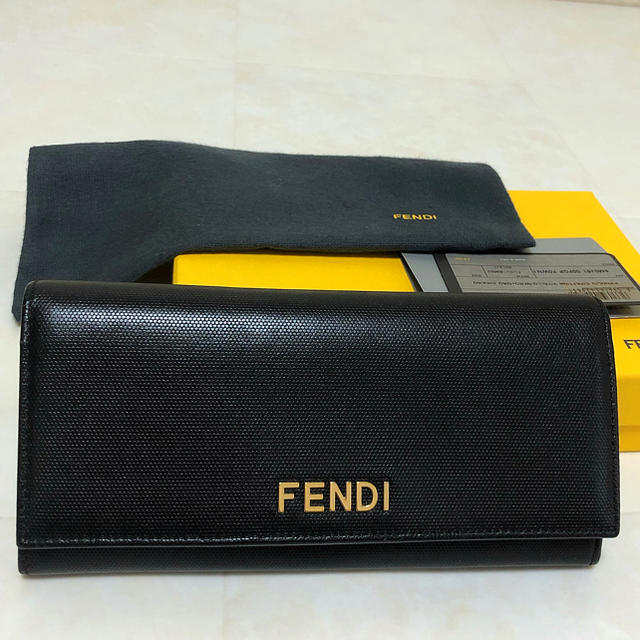 FENDI - 【正規品】FENDI(フェンディ)財布の通販 by サンセット｜フェンディならラクマ
