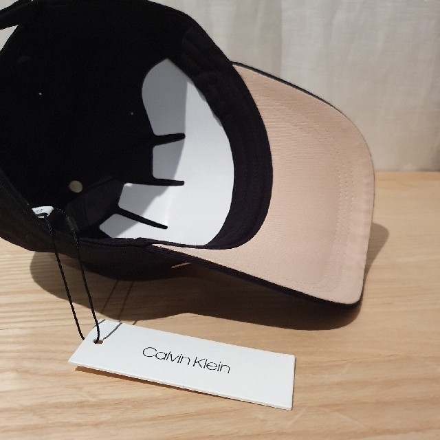 Calvin Klein(カルバンクライン)のカルバンクライン　Calvin Klein　キャップ　帽子　黒　ロゴ　オシャレ レディースの帽子(キャップ)の商品写真