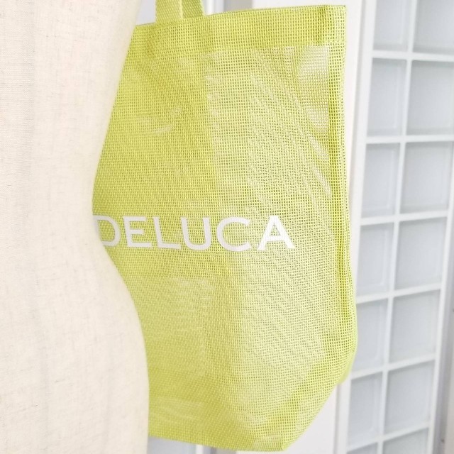 DEAN & DELUCA(ディーンアンドデルーカ)のDEAN&DELUCAライムグリーンメッシュトートラージ新品 レディースのバッグ(トートバッグ)の商品写真