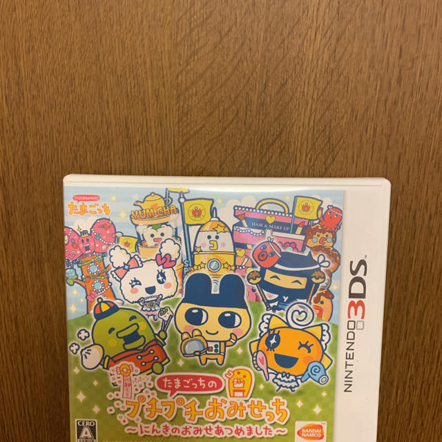 BANDAI(バンダイ)のたまごっちのプチプチおみせっち〜にんきのおみせあつめました〜 エンタメ/ホビーのゲームソフト/ゲーム機本体(携帯用ゲームソフト)の商品写真