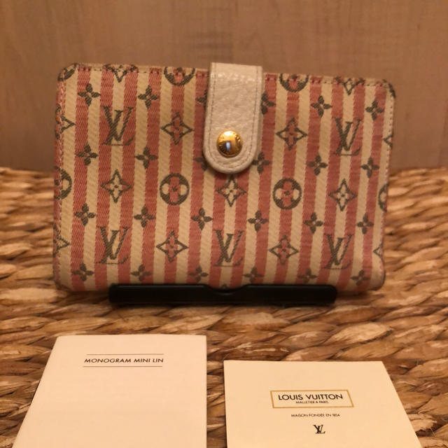 LOUIS VUITTON(ルイヴィトン)のルイヴィトン 二つ折り財布 レディースのファッション小物(財布)の商品写真