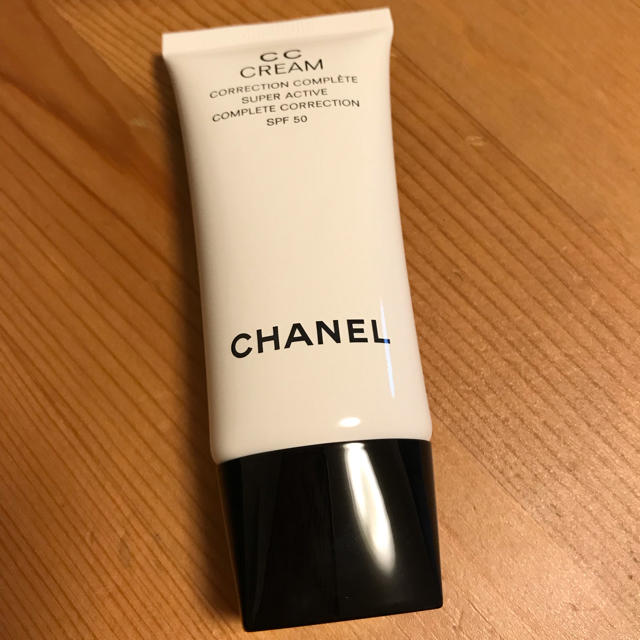 CHANEL CCクリームN 21 ベージュ 日焼け止め乳液 メークアップベース