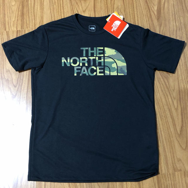 THE NORTH FACE(ザノースフェイス)のノースフェイス カモフラージュ ロゴ Tシャツ メンズのトップス(Tシャツ/カットソー(半袖/袖なし))の商品写真