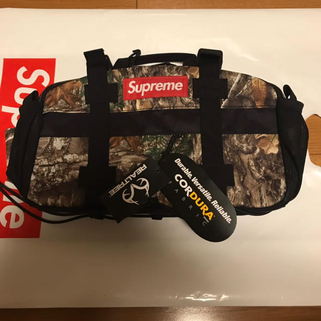Supreme(シュプリーム)のSupreme 19FW Waist Bag camo メンズのバッグ(ボディーバッグ)の商品写真