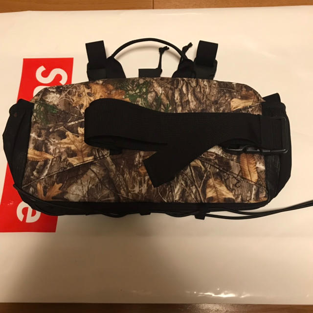 Supreme(シュプリーム)のSupreme 19FW Waist Bag camo メンズのバッグ(ボディーバッグ)の商品写真