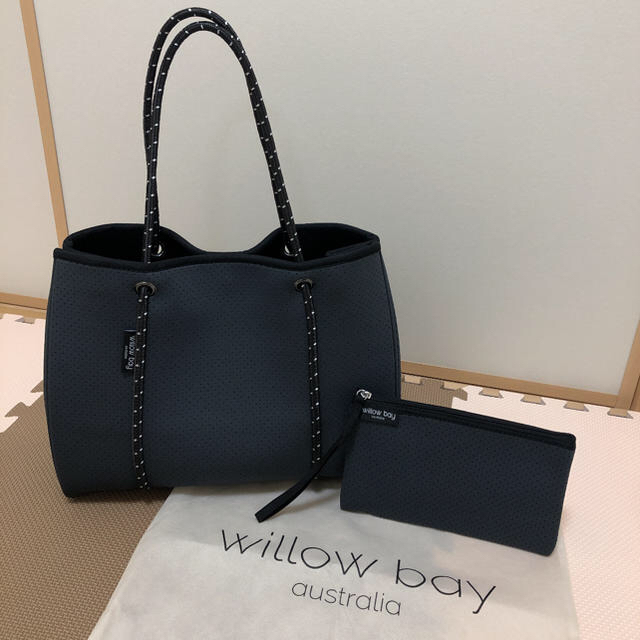 Willow bay トート  charcoal