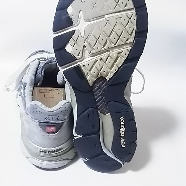 New Balance(ニューバランス)の
希少アメリカ製ビンテージ！ニューバランス990高級スニーカー灰銀


 レディースの靴/シューズ(スニーカー)の商品写真