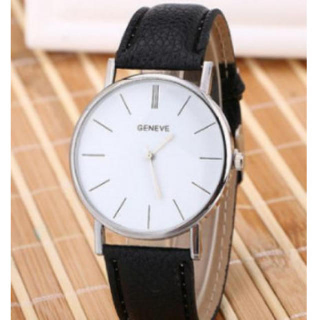 GENEVE ヨーロピアンスタイル ファッション腕時計 ブラックの通販 by Shop555｜ラクマ