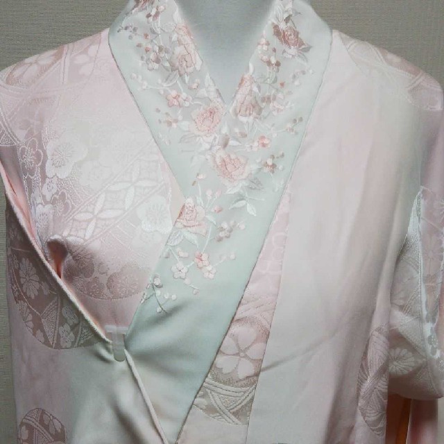 振り袖正絹長襦袢刺繍半襟付き美品