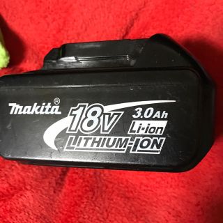 マキタ(Makita)のバッテリー 18V(バッテリー/充電器)