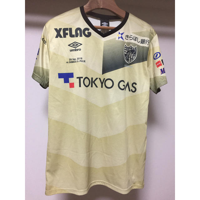 UMBRO(アンブロ)の【らら様専用】20周年記念ユニ&タオルセット スポーツ/アウトドアのサッカー/フットサル(記念品/関連グッズ)の商品写真